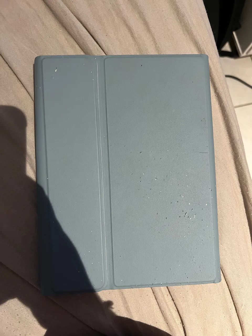 iPad Mini 1 + Capa Magnética com Teclado Bluetooth - Foto 3