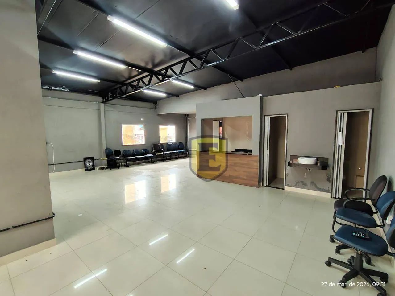 LOCAÇÃO | PRÉDIO COMERCIAL | VINHAIS