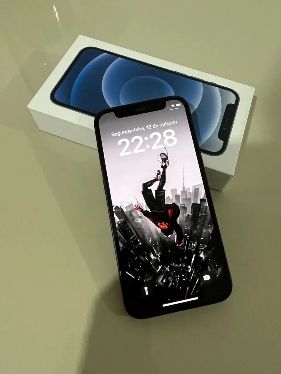 iPhone 12 mini 