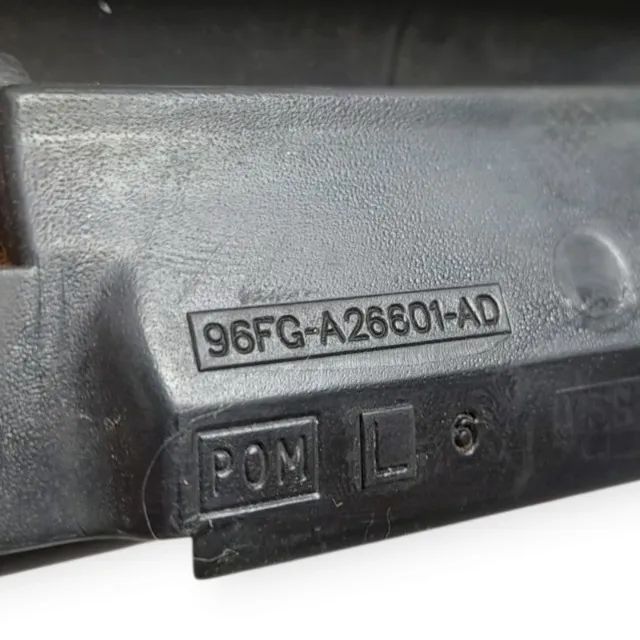 Maçaneta Externa Esquerda Ford Escort 1996 a 2002 96fga26601ad