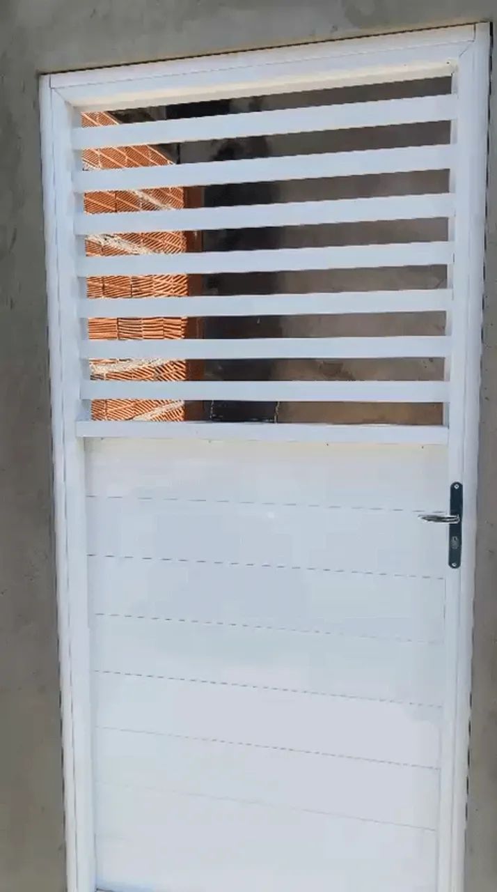 Esquadria de Aluminio e vidraçaria  - Foto 4