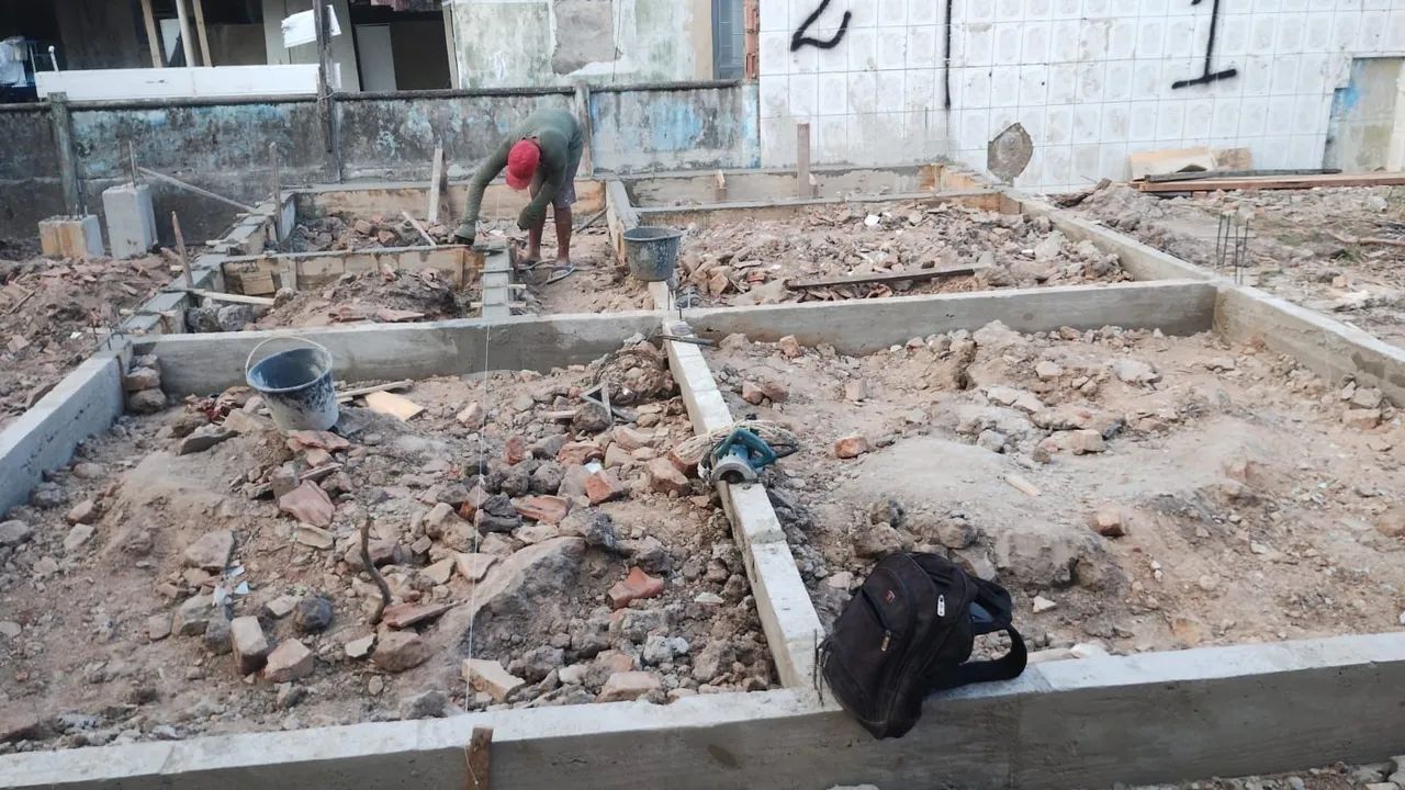 Terreno com obra iniciada  - Foto 2