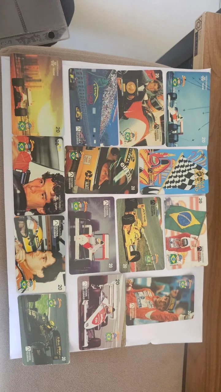 coleção de cartões telefônicos 