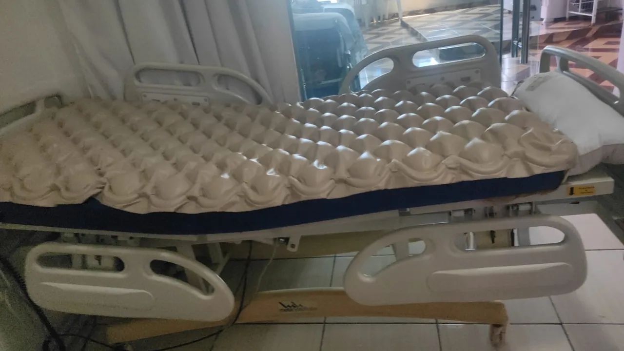 CAMA HOSPITALAR ELÉTRICA  - Foto 2