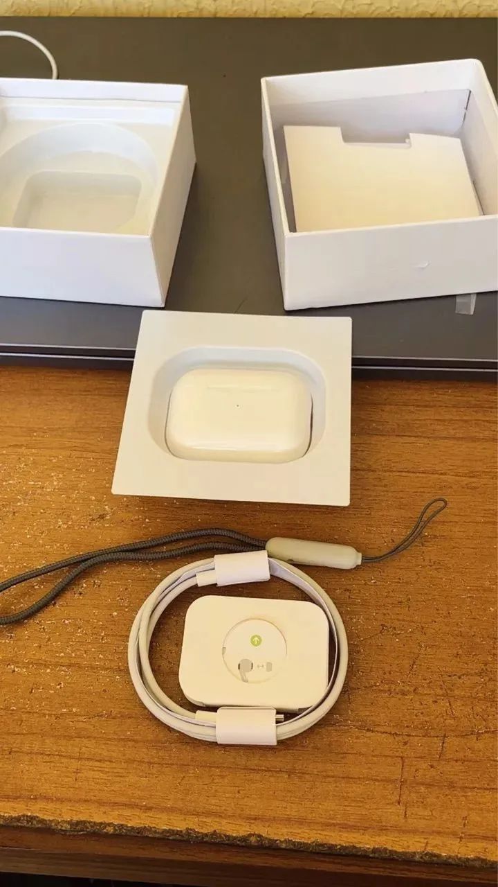 Fone Bluetooth Pro 3 Estilo AirPods | Cancelamento de Ruído | iPhone e Android - Foto 4
