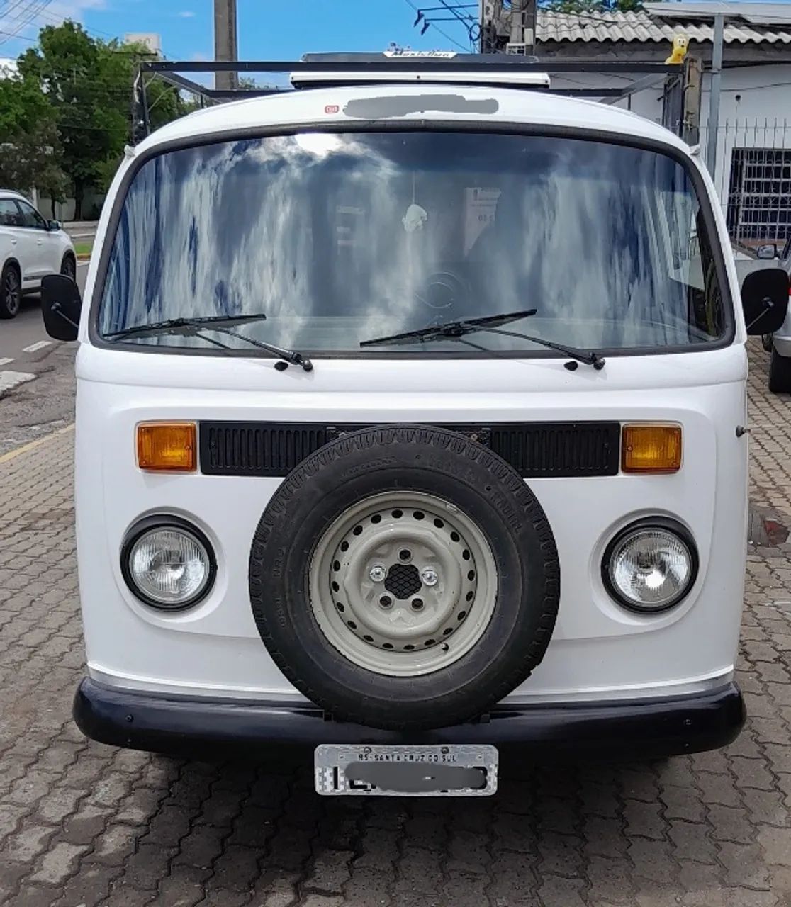 Volkswagen Kombi Standard/ Luxo/ Serie Prata 1994