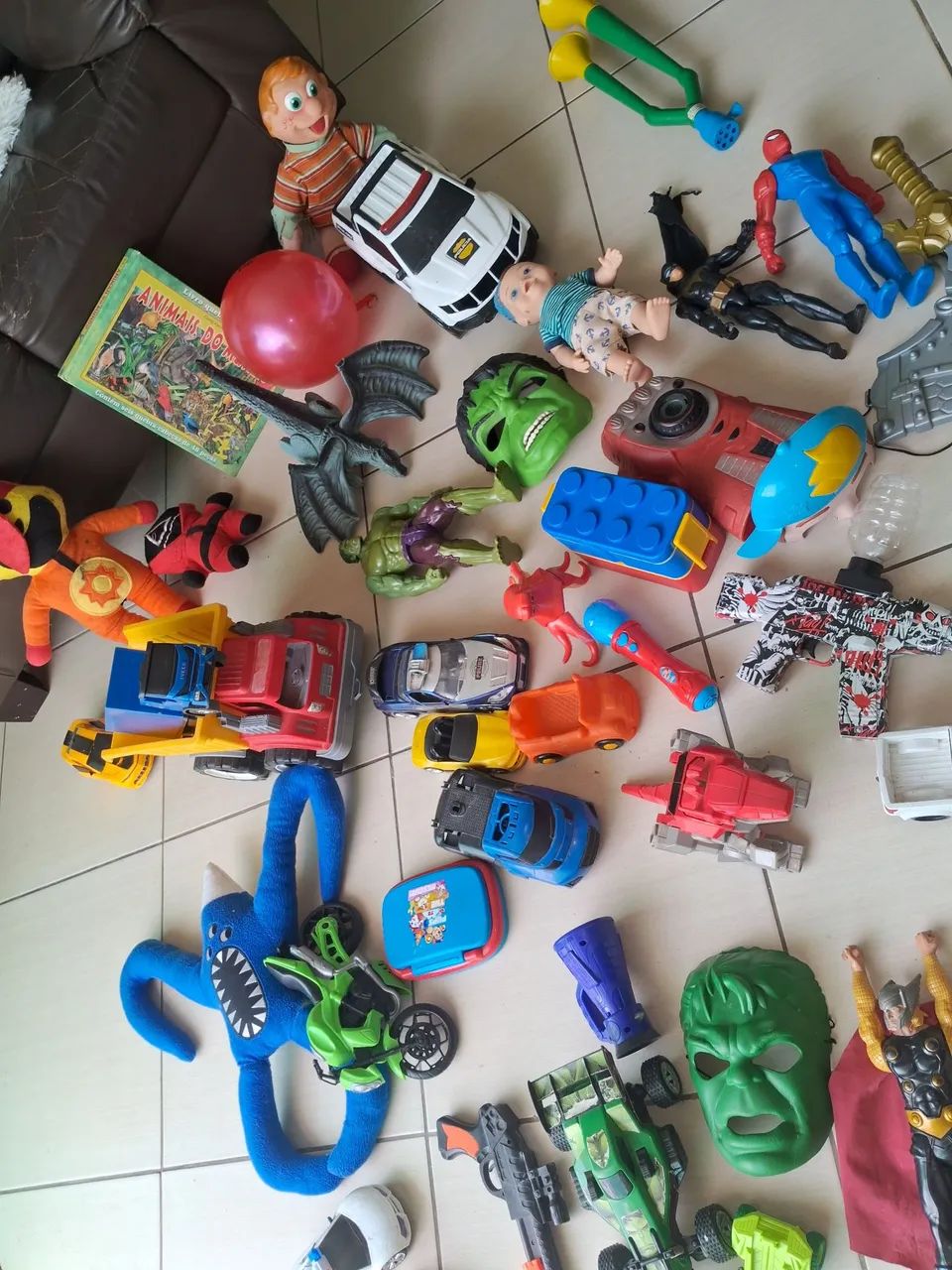 Lote de brinquedos menino  - Foto 2
