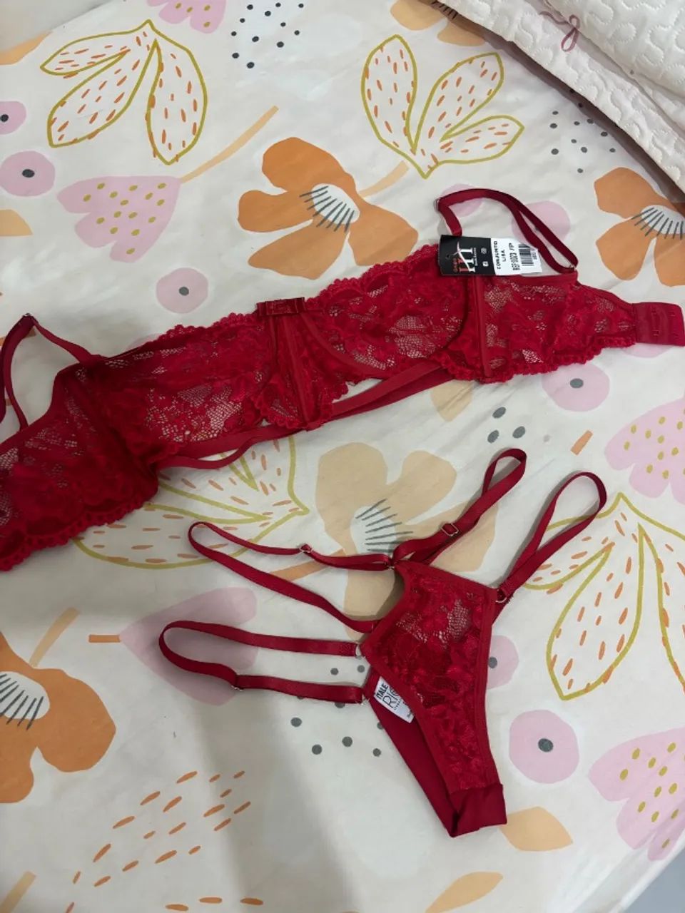 Lingerie vermelha 
