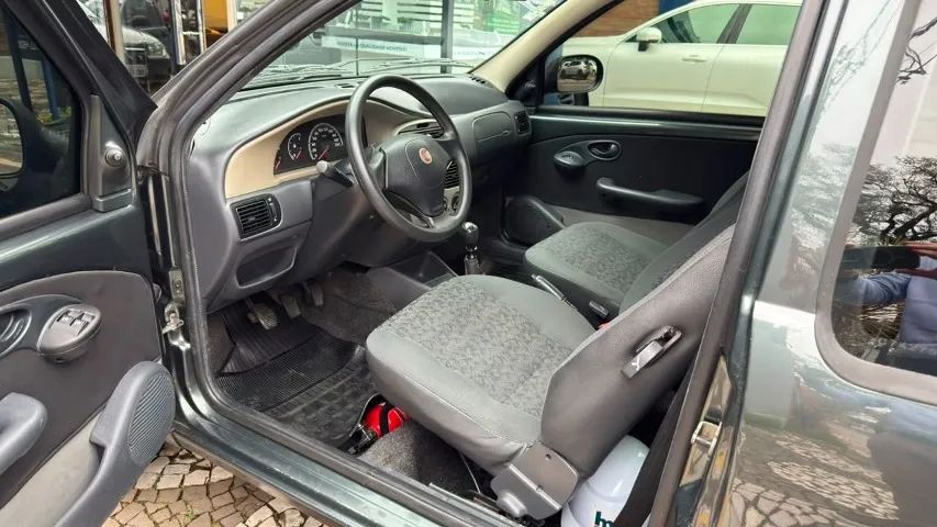 Fiat Strada 1.4 MPI Fire Flex 8V CE 2012 - Foto 3