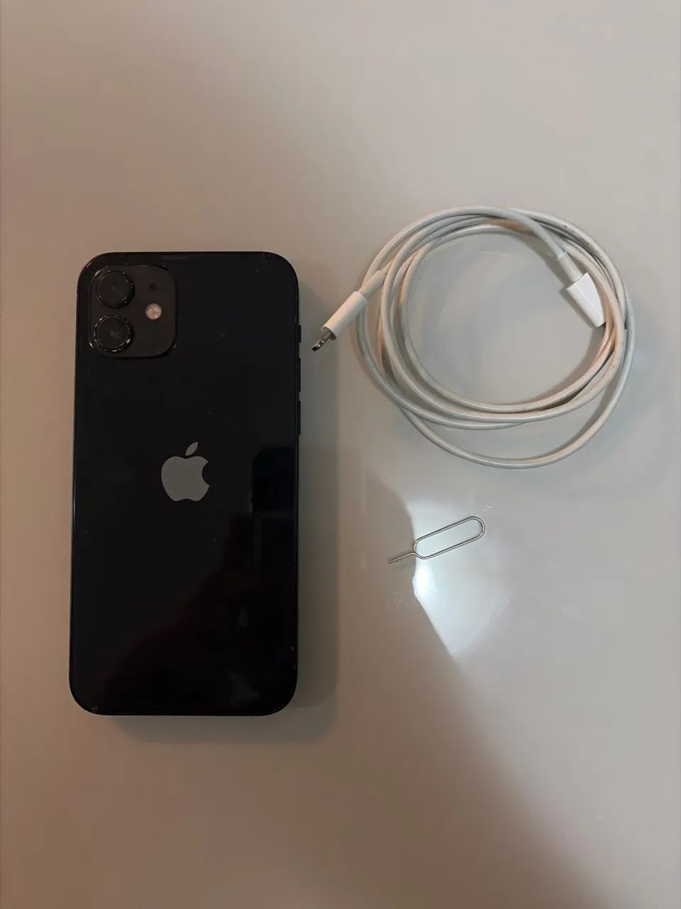 iPhone 12 64GB