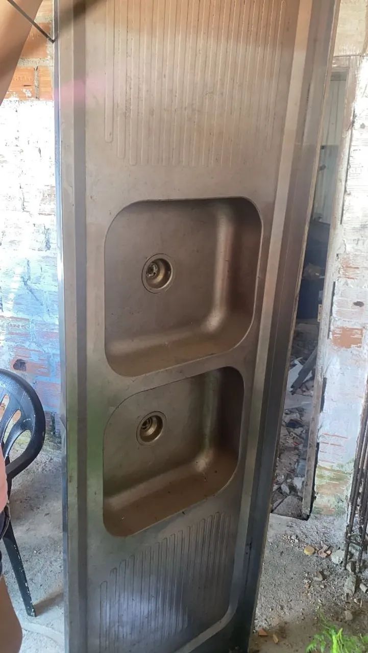 Pia Inox 1
