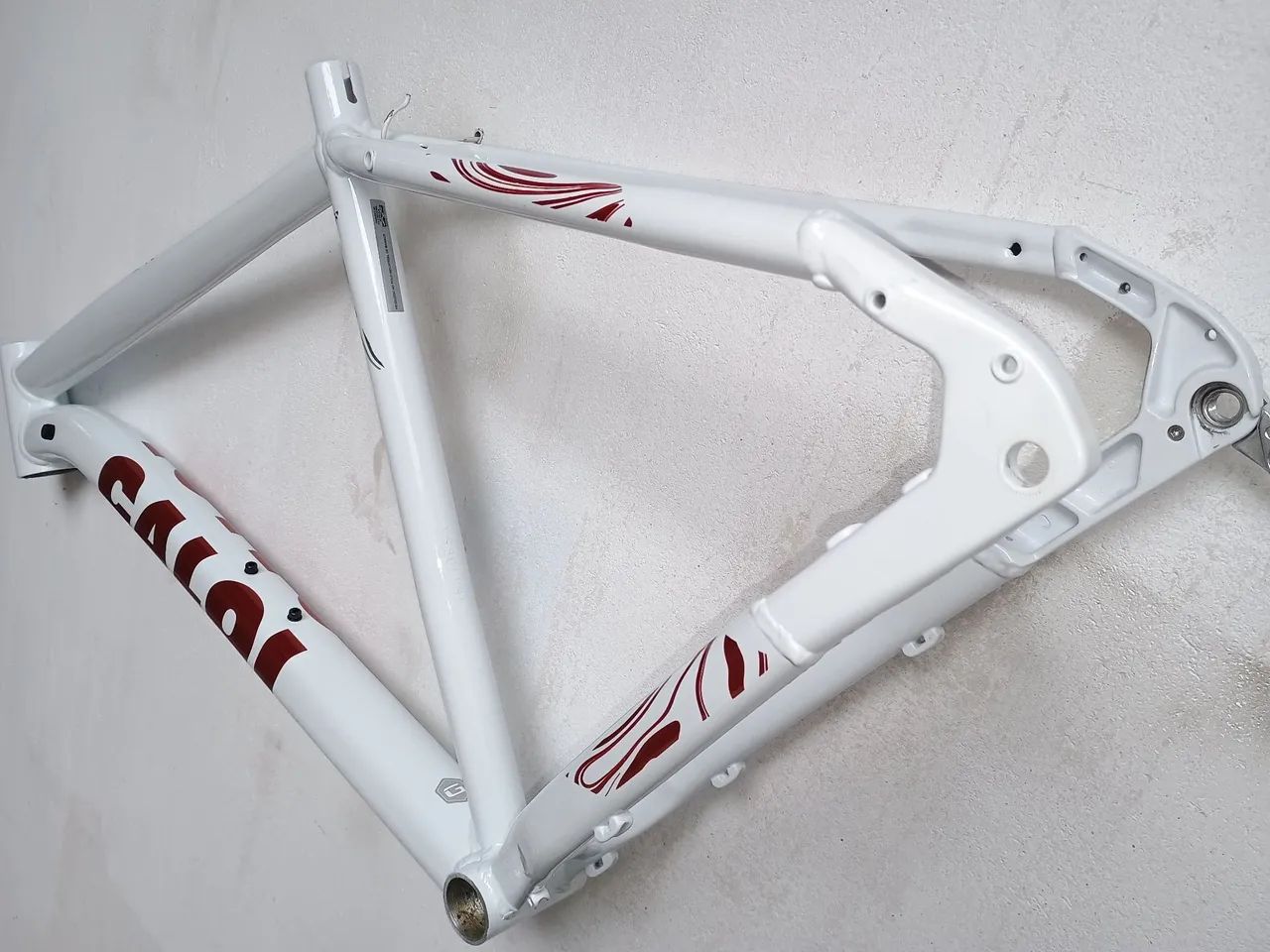 Quadro de bicicleta caloi - Foto 2