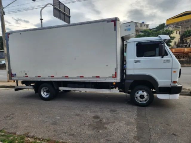 Caminhão 3/4 VW 9.150 Baú refrigerado chega a menos 5 graus - Foto 11