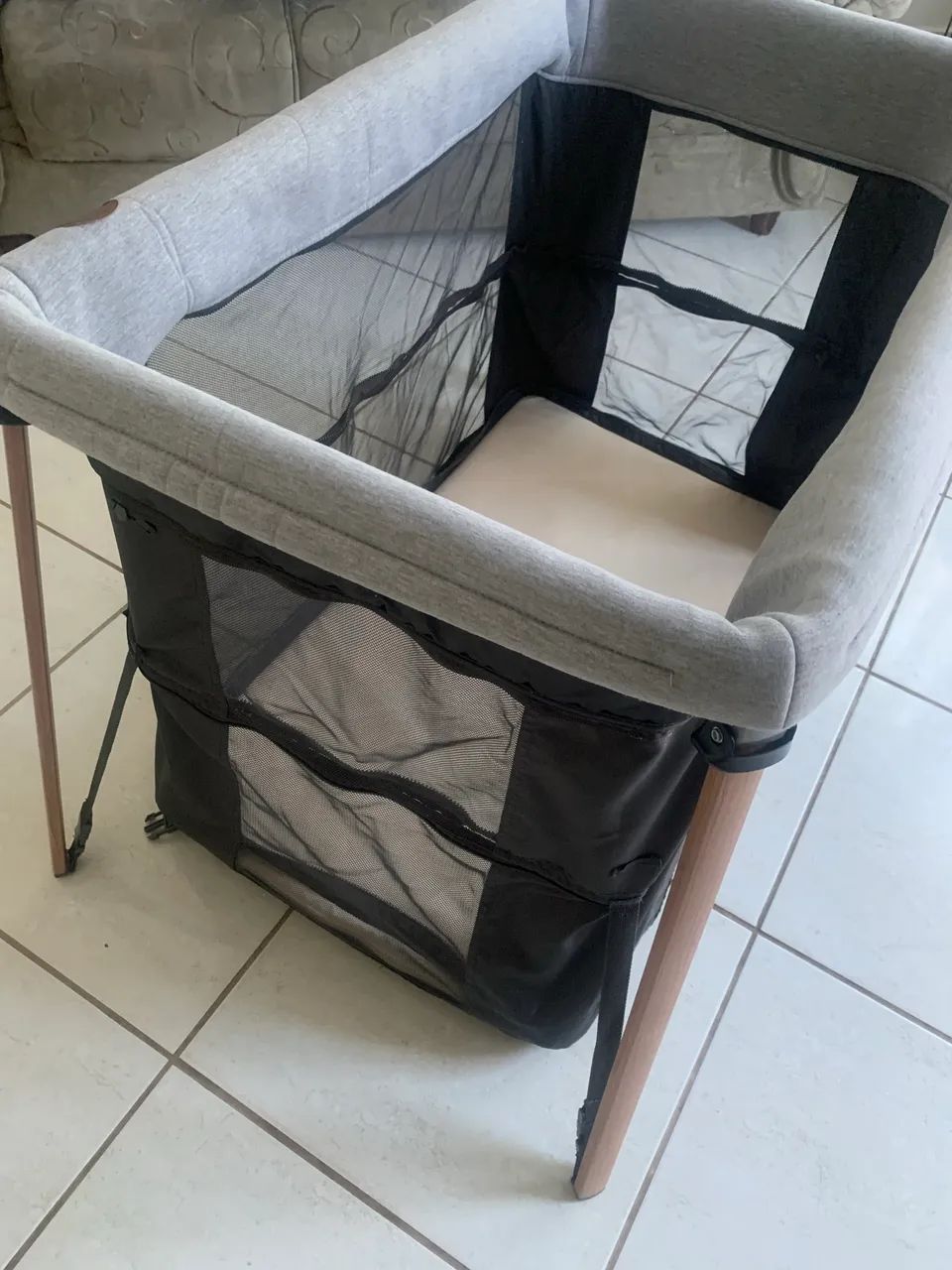 Berço Portátil Cinza Maxi Cosi Usado   - Foto 4