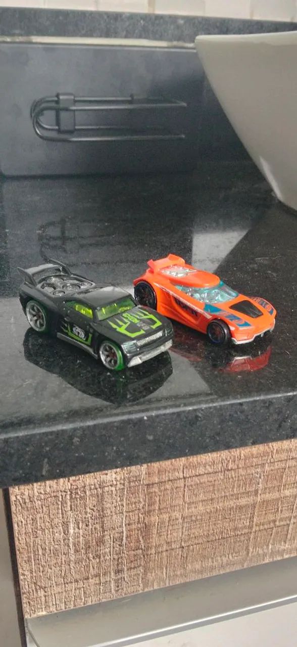 HOT WHEELS ACCELERACERS + FERRARI+ LAMBORGHINI  - Foto 2