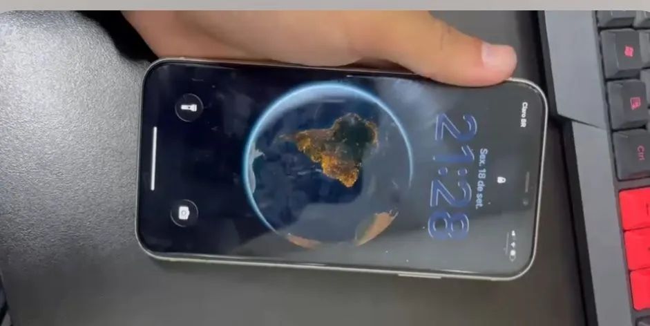 Iphone 128G Branco super conservado,  perfeito estado  - Foto 4