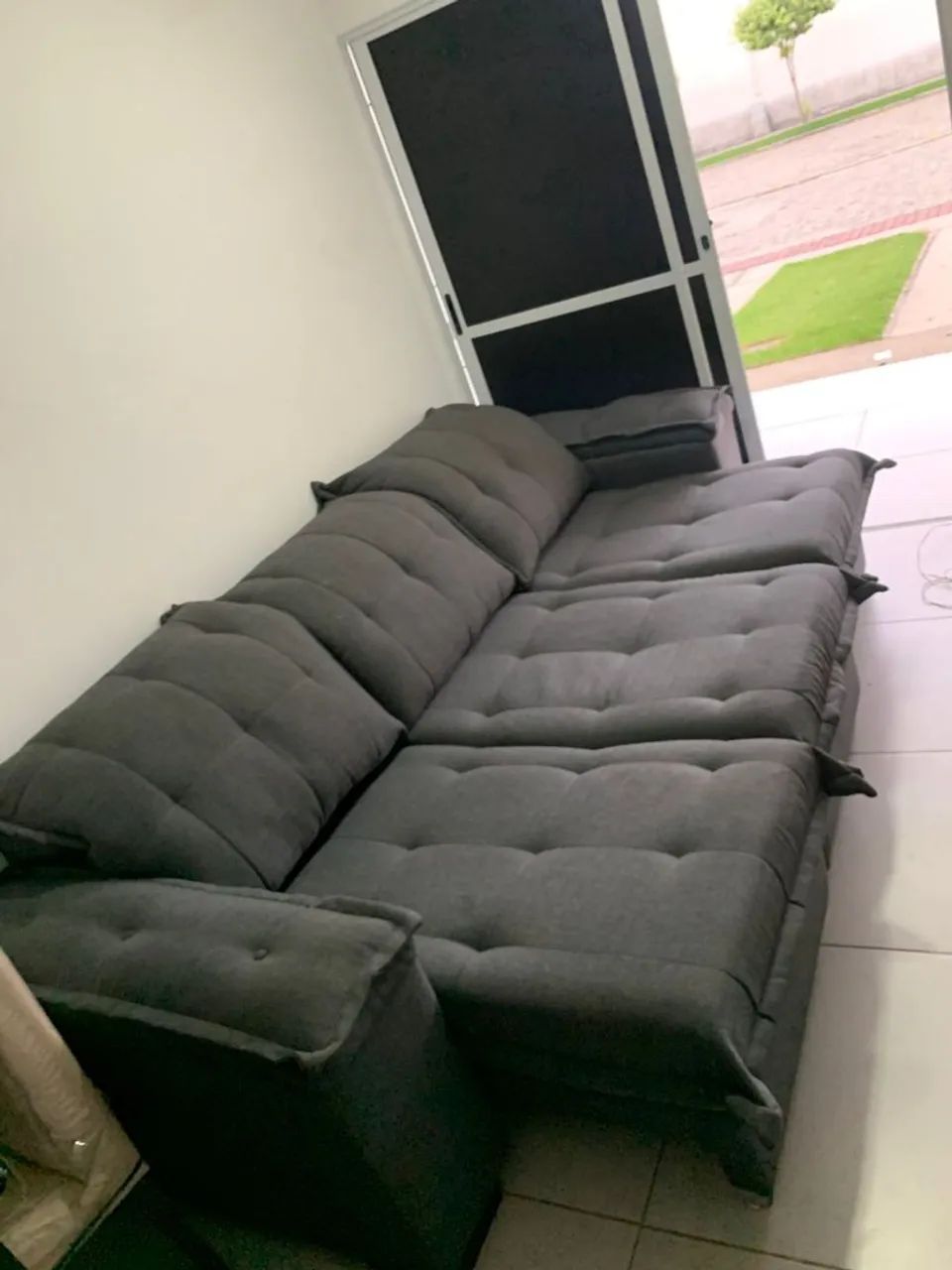 Sofá retratil e reclinável 