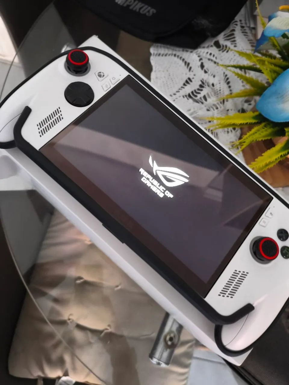 ROG XBOX ALLY COMPLETO (ACEITO TROCA)
