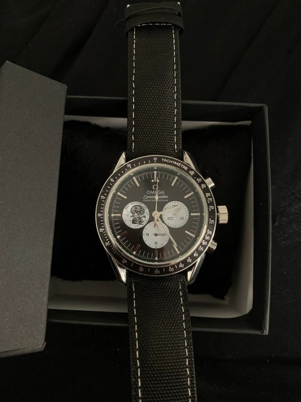 Relógio Omega Speedmaster Snoopy 50th Anniversary - Foto 4