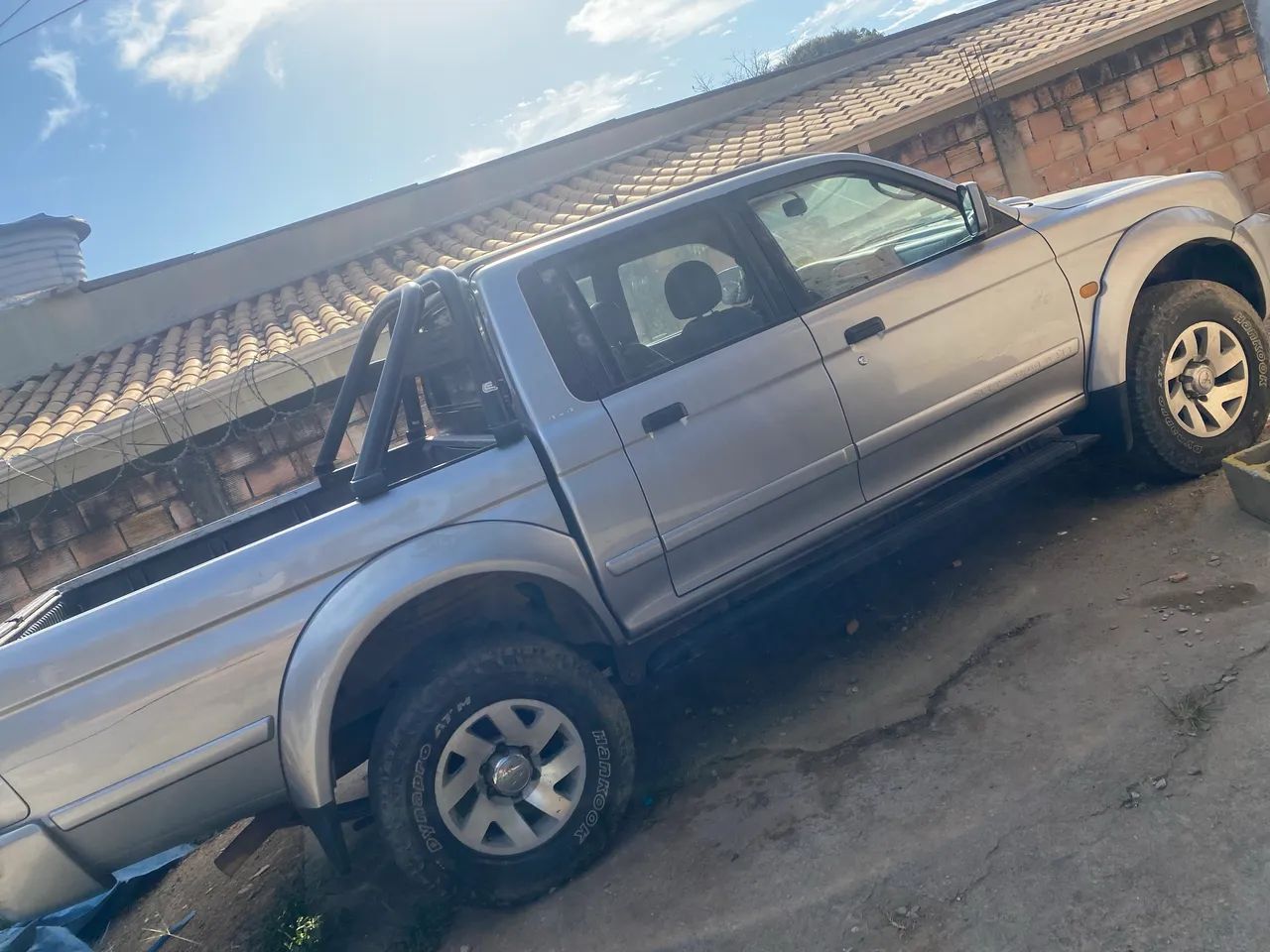 Mitsubishi L200 L200 Sport HPE 2.5 4x4 CD DTI Dies. Aut. 2006