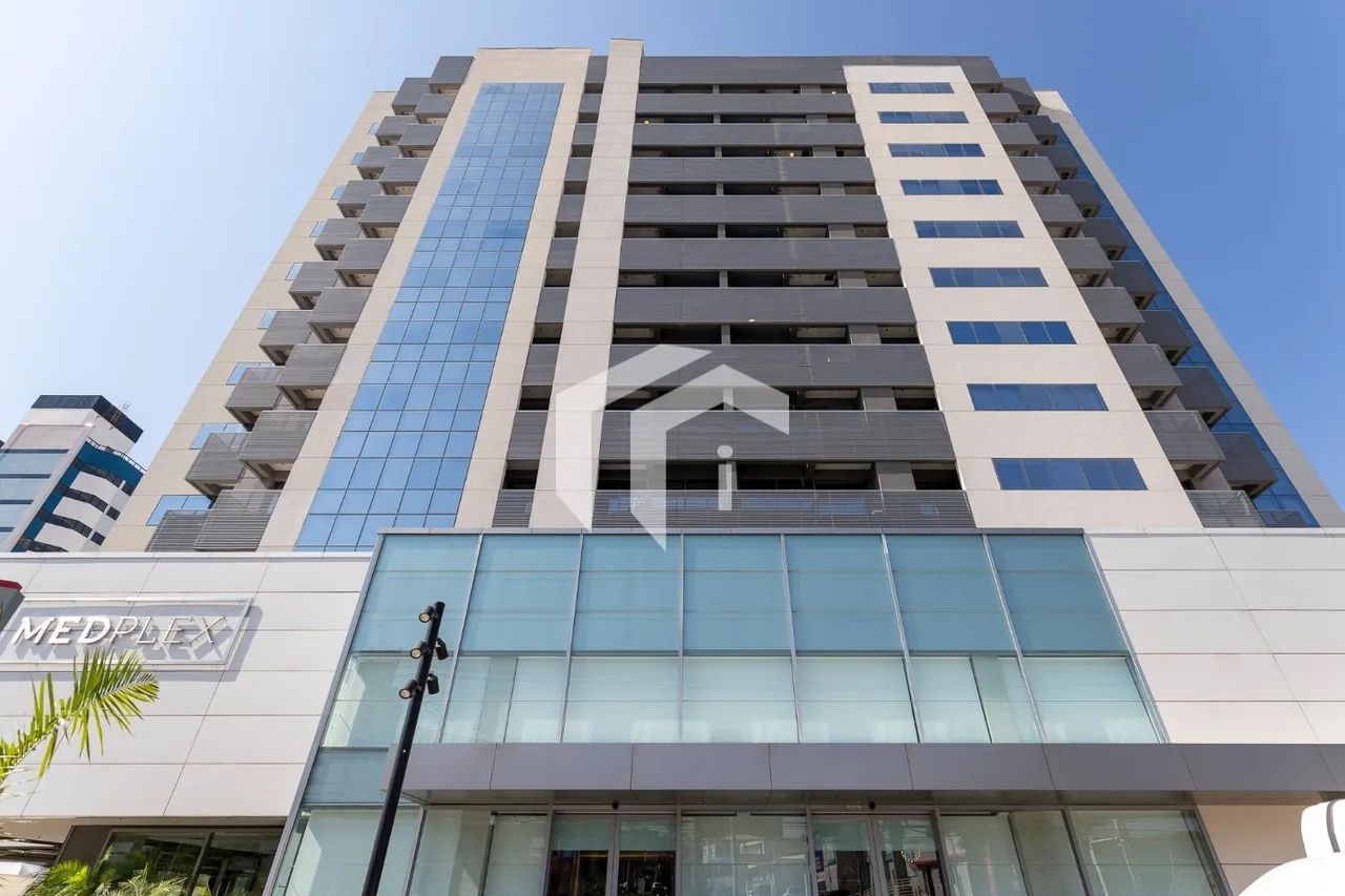 Sala térrea no prédio comercial Medplex em Campinas - SP