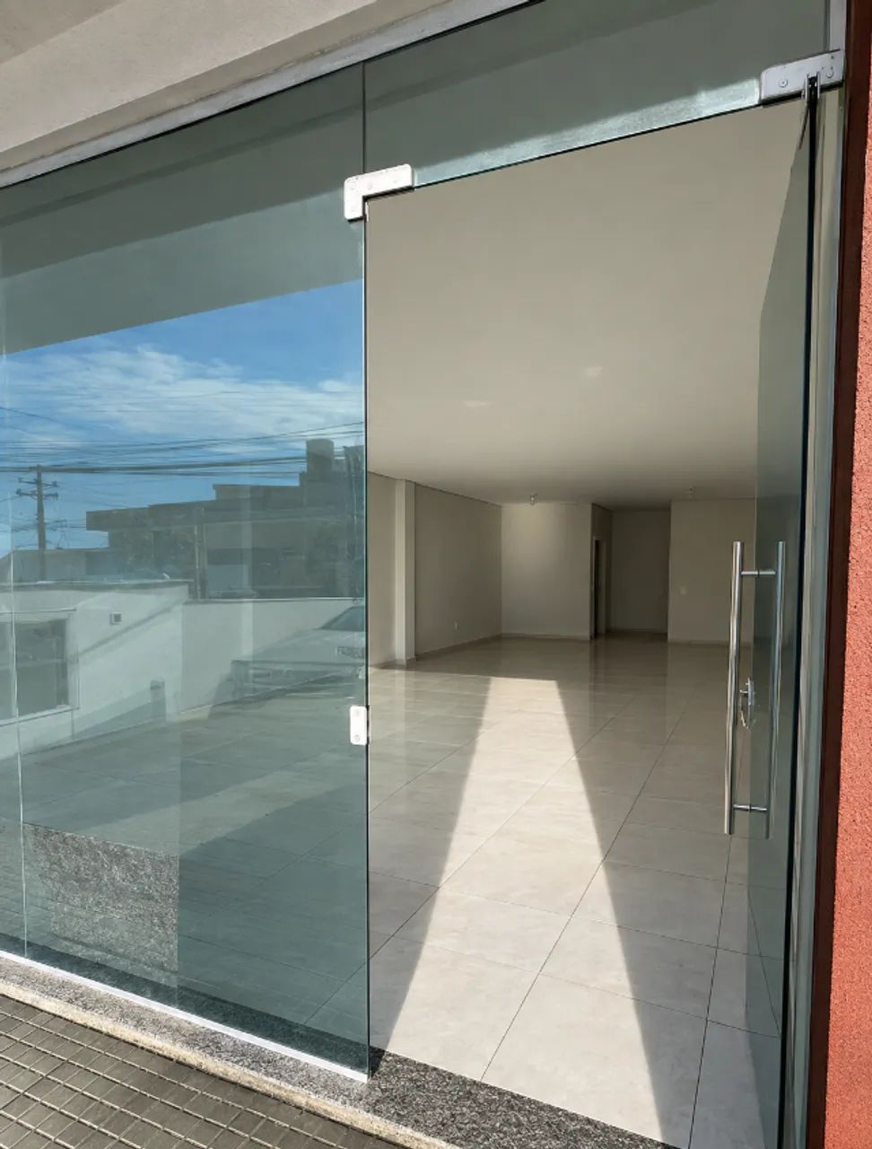 ALUGO - SALA COMERCIAL - Foto 2