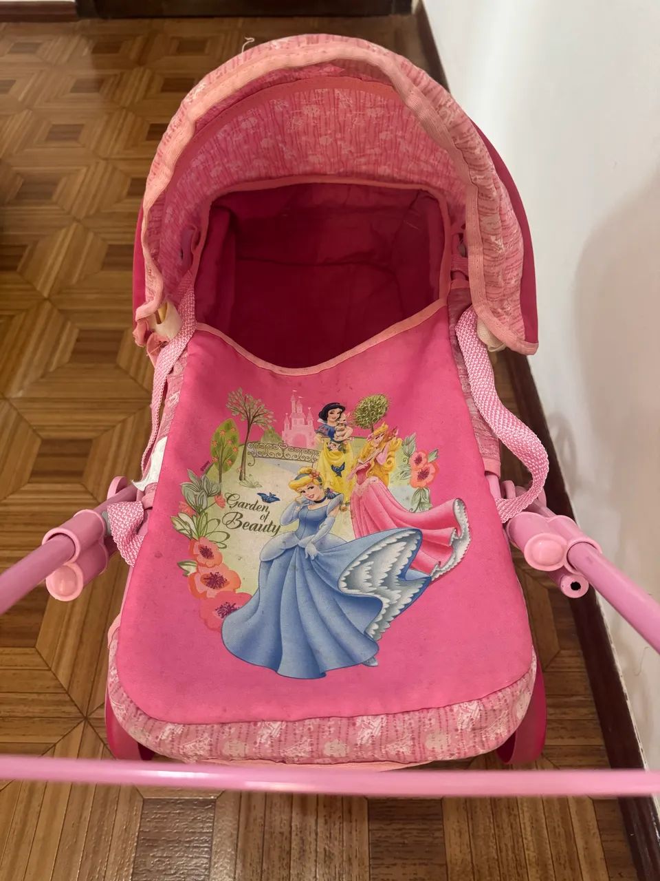 Carrinho de boneca das princesas - 2 em 1 - Foto 2