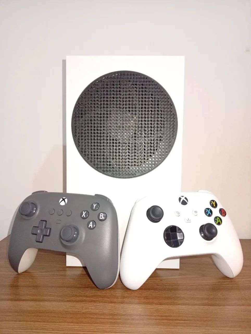 Xbox Séries S - 2 Controles