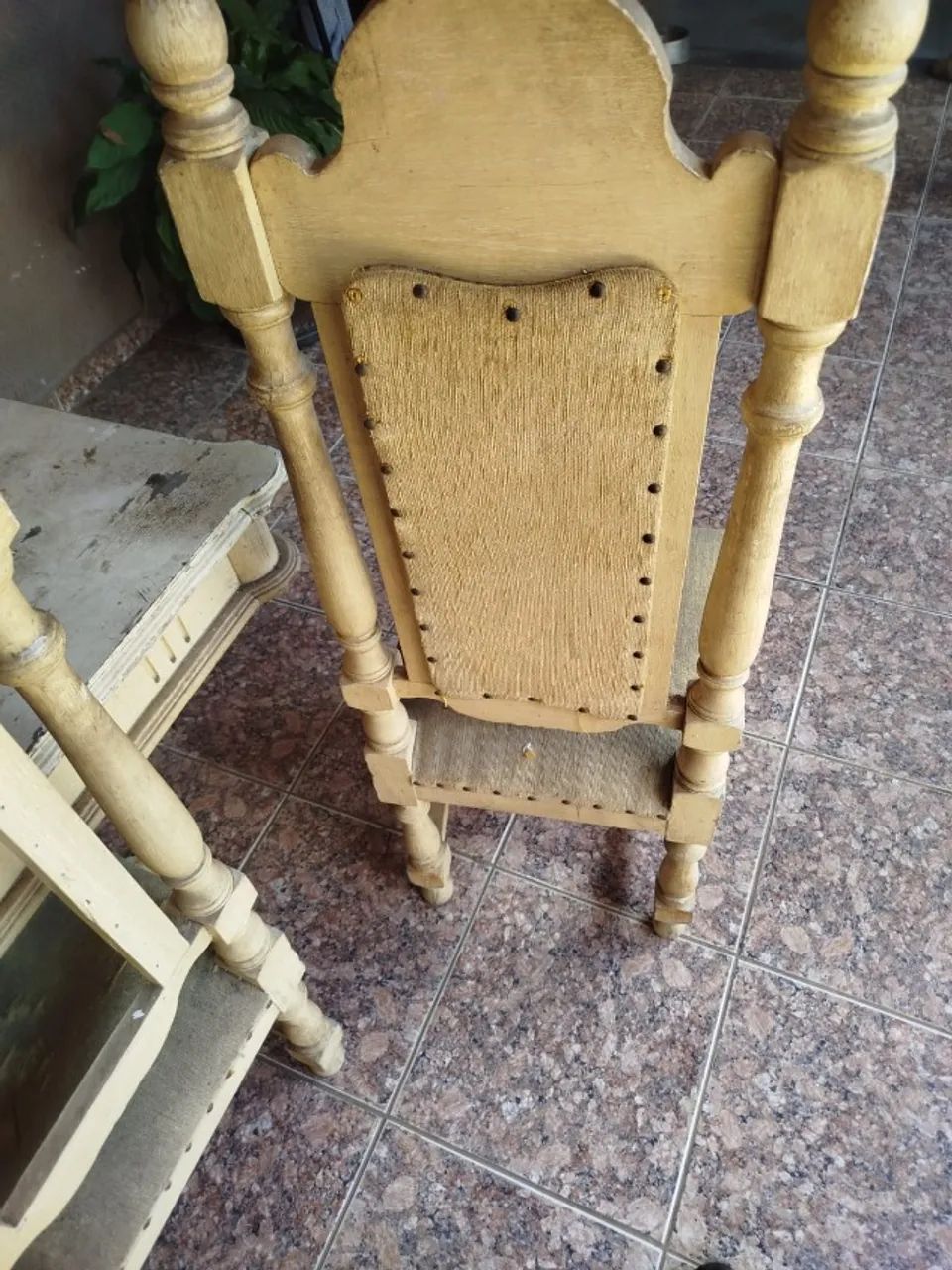 Mesa de Madeira Maciça - Foto 3