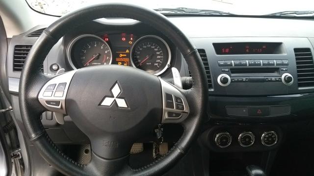 Mitsubishi Lancer - Foto 6