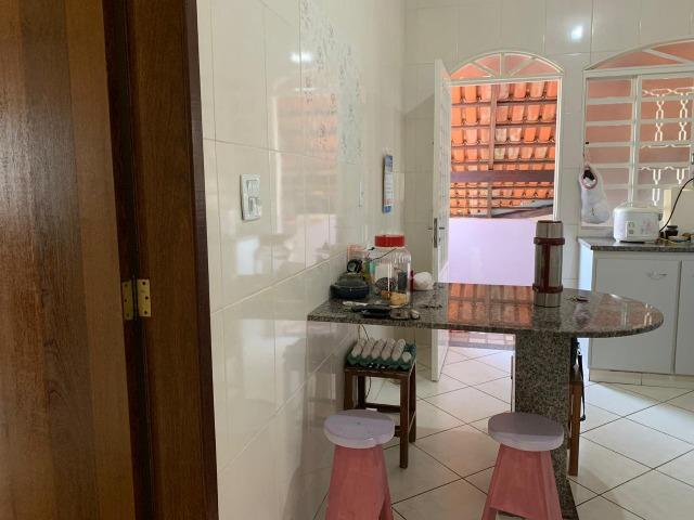 DA vendo uma linda casa em Itaúna no bairro Santanense,excelente localização - Foto 9