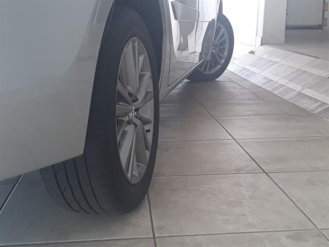 TOYOTA COROLLA 2016/2017 2.0 XEI 16V FLEX 4P AUTOMÁTICO - Foto 13