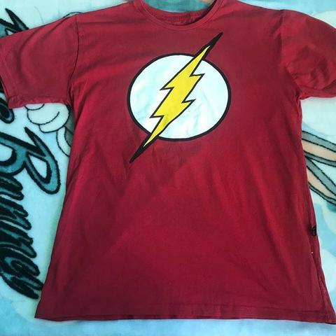 Camisa do flash