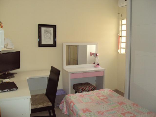 Excelente casa/sobrado - Foto 10