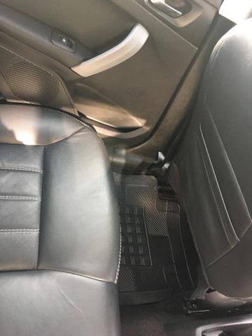 Peugeo 208 completo - Foto 2