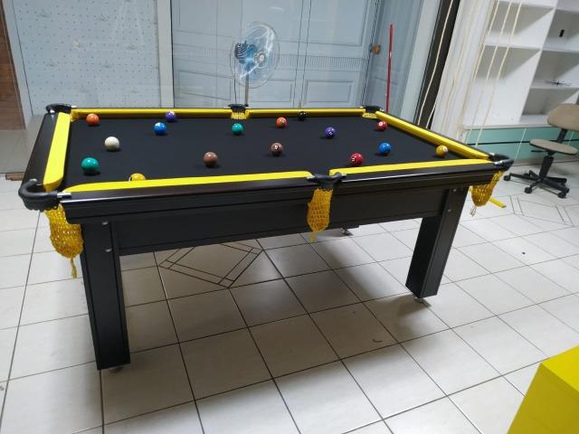 Mesa de Sinuca Tabaco Campo de jogo em Mdf Redinhas Amarelas Tecido Preto - Foto 3