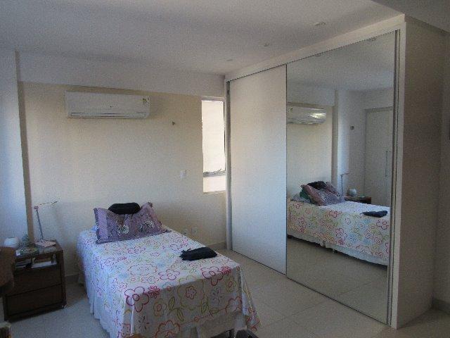 Apartamento no Tirol com 124m2 ? Ed. Silvério Gusmão ? 3 suítes - Foto 14
