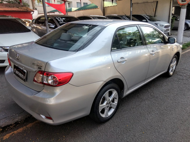 Toyota Corrolla GLI 1.8 Flex Aut - Foto 4