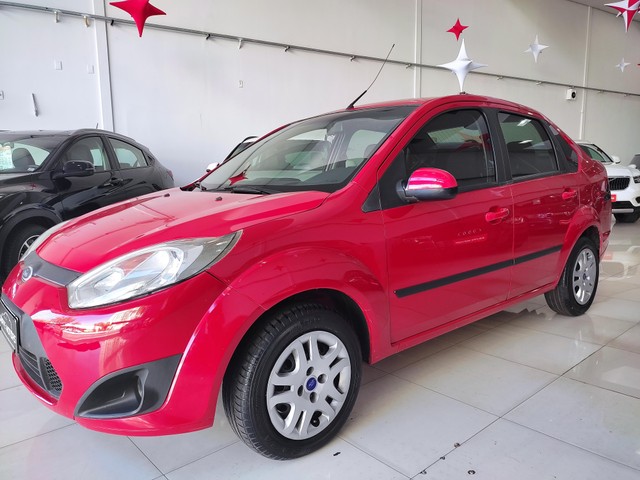 FORD FIESTA SEDAN SE 1.6 ROCAM  FLEX 