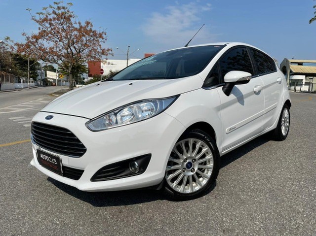 NEW FIESTA TITANIUM AUTOMÁTICO TOP, NOVINHO!