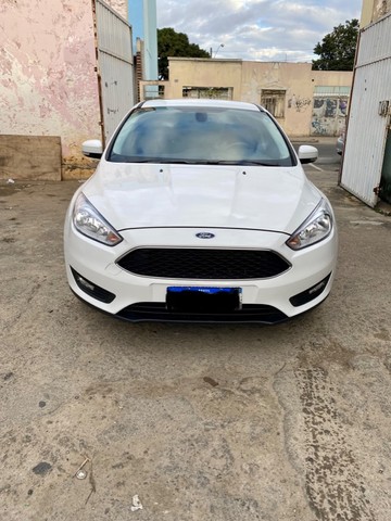 FORD FOCUS HATCH 1.6 MANUAL