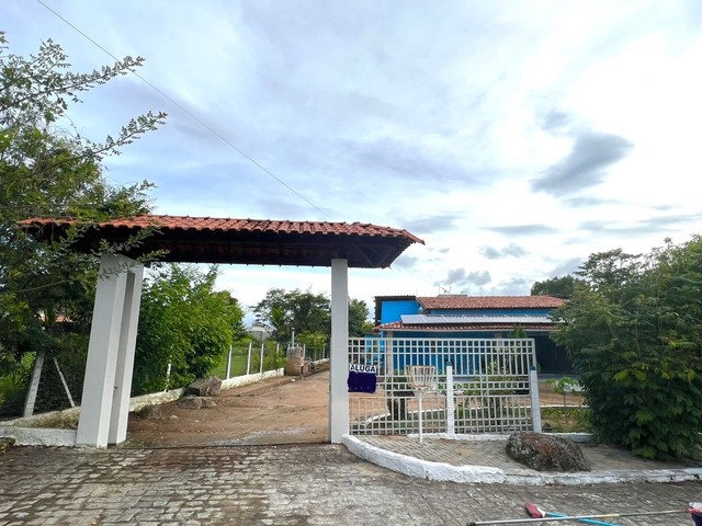 Alugo casa no Condomínio Mora Nobre em Caruaru 