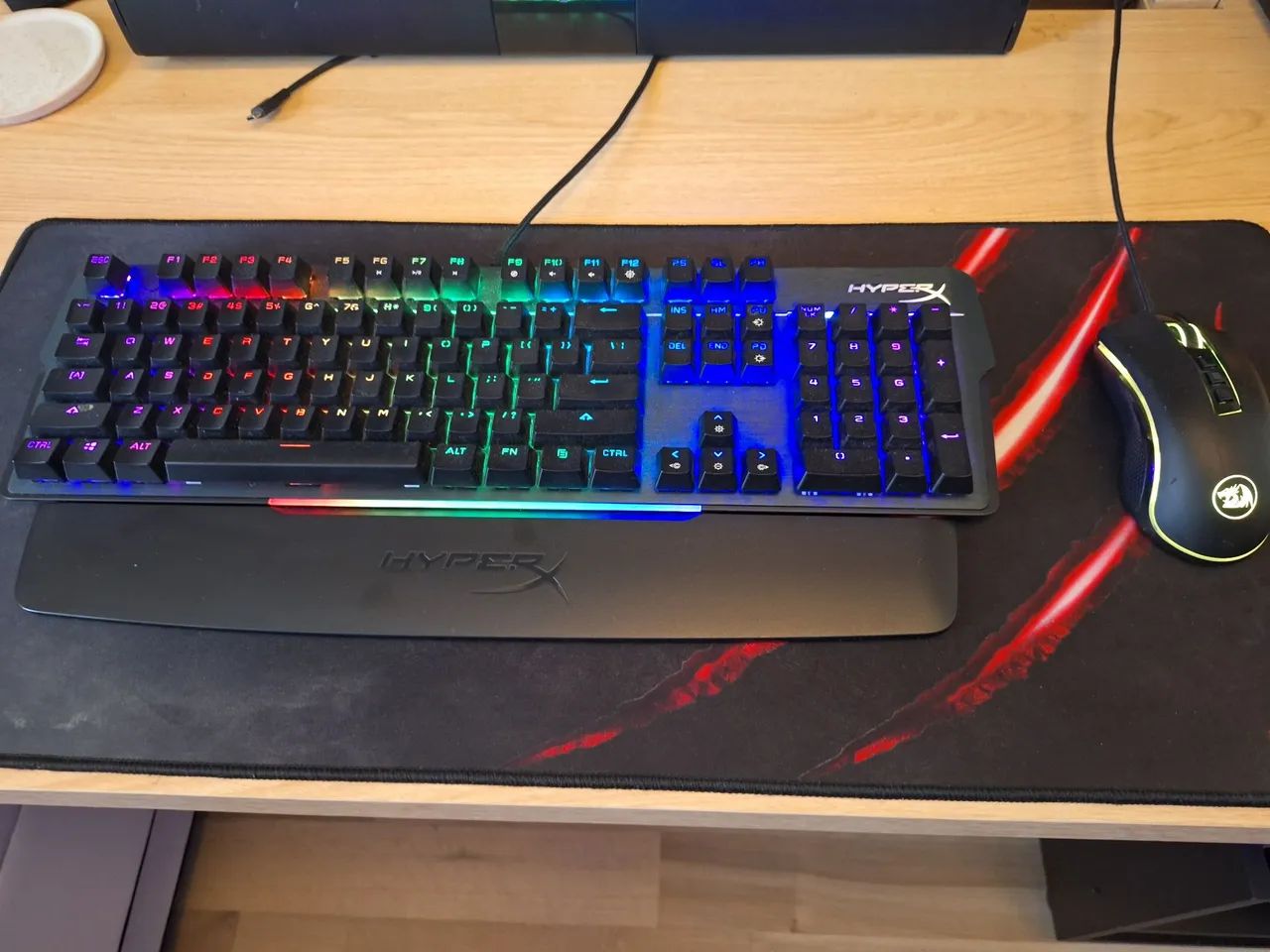 Teclado Mecânico Gamer HyperX Mars RGB
