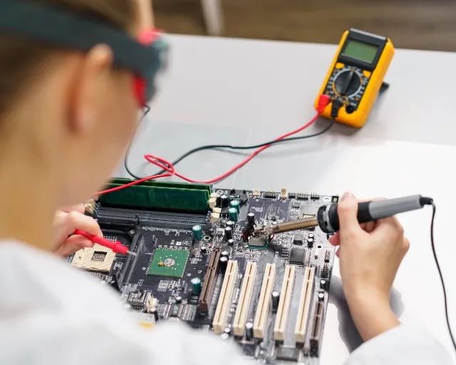 Empresa de Assistência Técnica Autorizada de Eletroeletrônicos