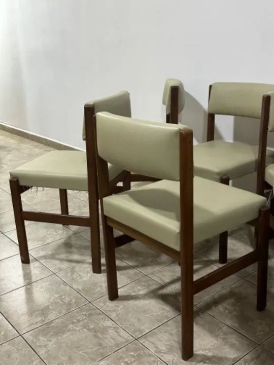 Jogo 7 cadeiras Design Tião Sérgio Rodrigues  - Foto 3