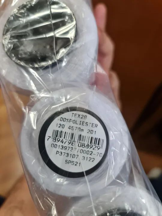 5 tubos de linha branca para costura 4570 m maquina reta 120  mar a linhanyl - Foto 6