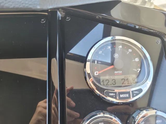 Focker 366 HT 2024 x2 Mercruiser 250 HP ñ Phantom Sedna Sessa Armatti Triton - Foto 9