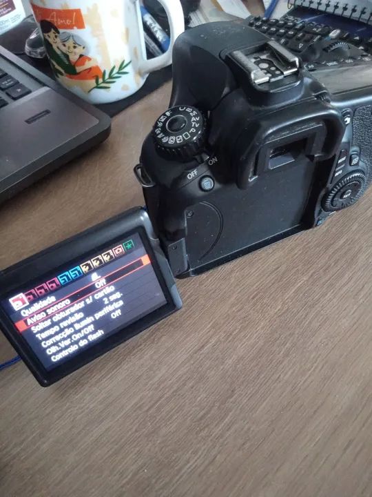 Câmera Canon DSLR 60D