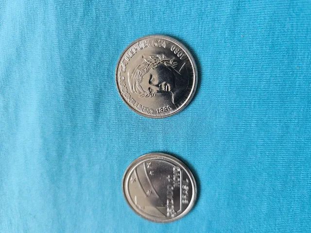 Moeda antiga 1 cruzado novo centenário da República  - Foto 4