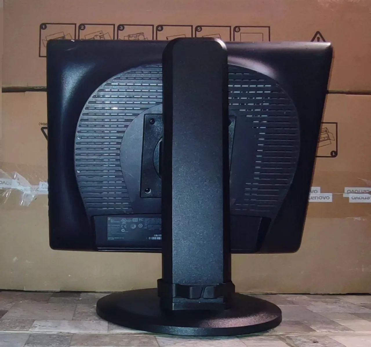 Monitor Elo ET1715L 17 polegadas Sem Pé 417561970853160963